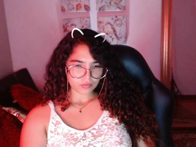 Live sex webcam photo for aria19xo #272250746