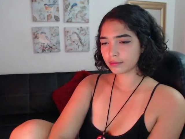 Live sex webcam photo for aria19xo #273378607