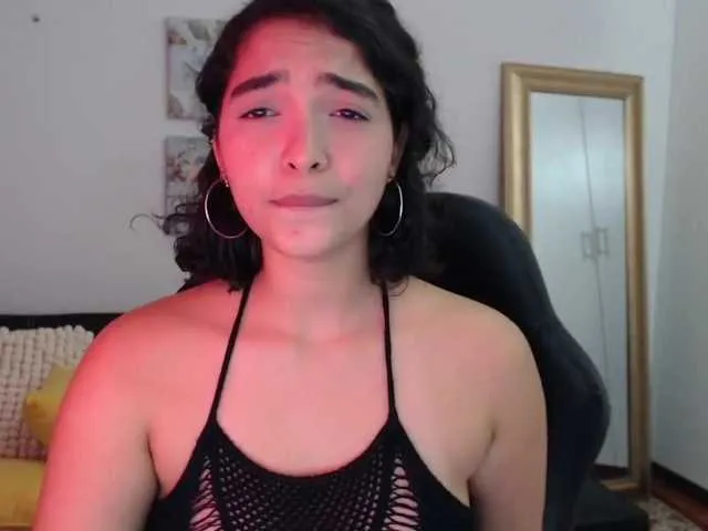 Live sex webcam photo for aria19xo #273946447