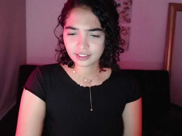 Live sex webcam photo for aria19xo #274123646