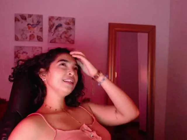 Live sex webcam photo for aria19xo #274145900