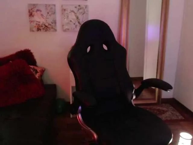 Live sex webcam photo for aria19xo #274223409