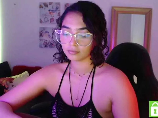 Live sex webcam photo for aria19xo #274435467