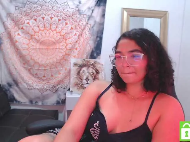 Live sex webcam photo for aria19xo #274660036