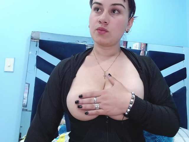 Live sex webcam photo for ariadna-24 #275114395