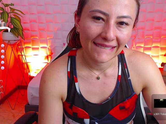 Live sex webcam photo for ariadne-johns #277002216