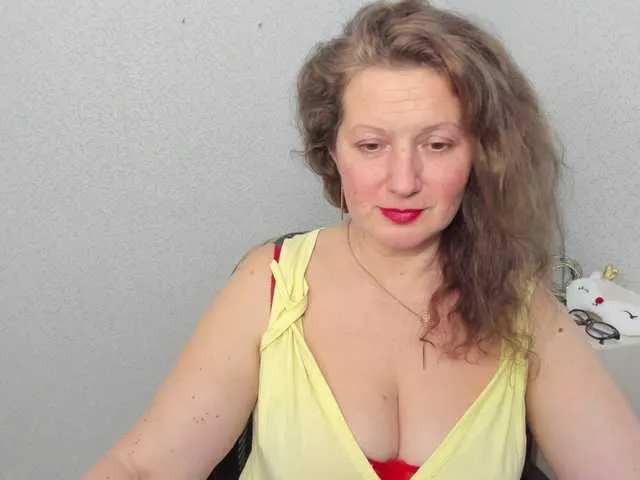 Live sex webcam photo for arialust #290301299