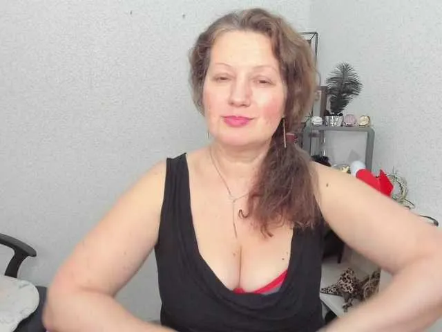 Live sex webcam photo for arialust #290307975
