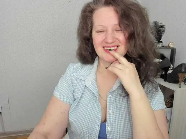 Live sex webcam photo for arialust #290893964