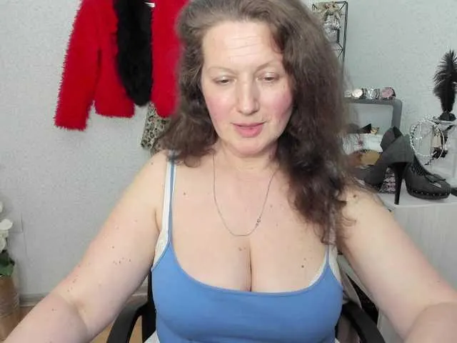 Live sex webcam photo for arialust #291140108