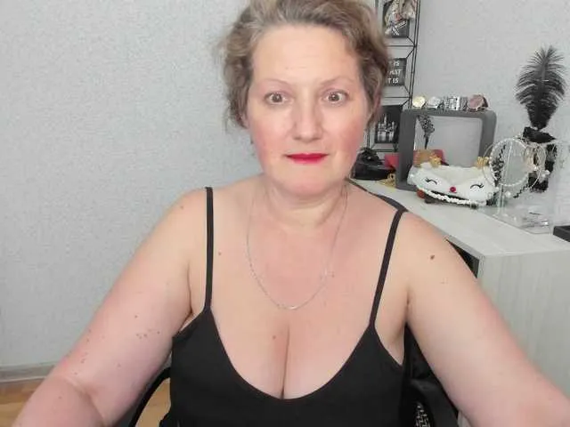 Live sex webcam photo for arialust #291412632