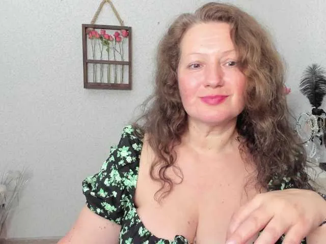 Live sex webcam photo for arialust #291586747