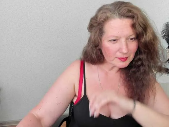Live sex webcam photo for arialust #291686312