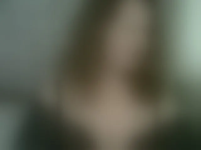 Live sex webcam photo for arialust #293685877