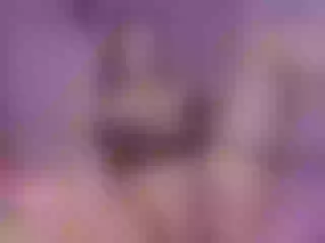 Live sex webcam photo for ariana111 #291102687
