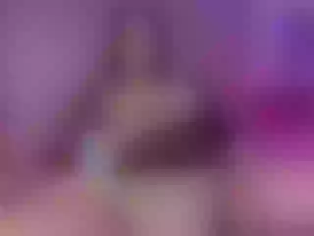 Live sex webcam photo for ariana111 #291593847
