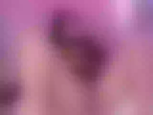 Live sex webcam photo for ariana111 #291947893