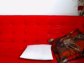 Live sex webcam photo for Ariana92 #120403706