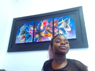 Live sex webcam photo for Ariana92 #135955929