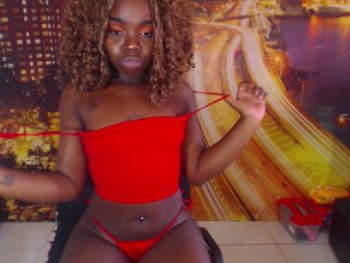 Live sex webcam photo for Ariana92 #142476078