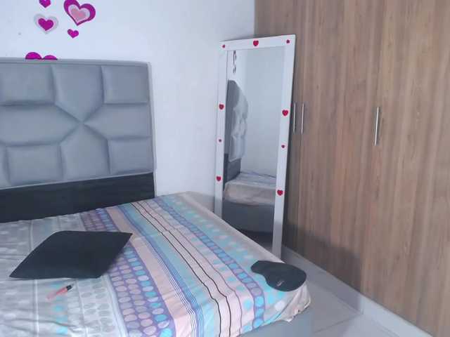 Live sex webcam photo for arianabedoya #276088760