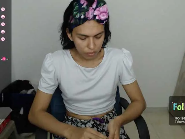 Live sex webcam photo for arianablue69 #275564038