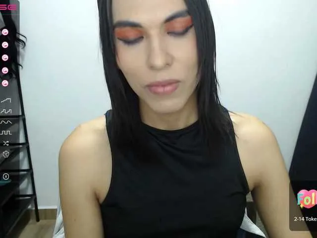 Live sex webcam photo for arianablue69 #275881855