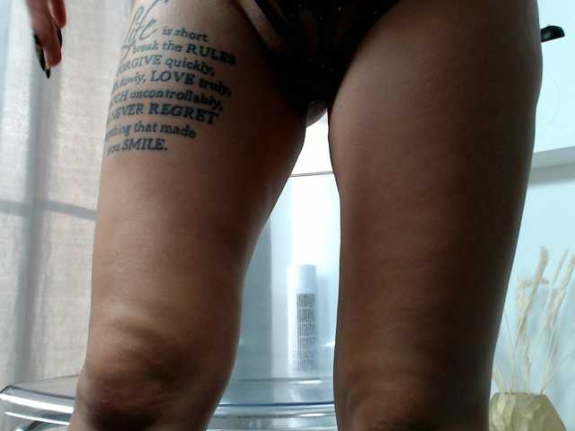 Live sex webcam photo for arianatattoos #288054133