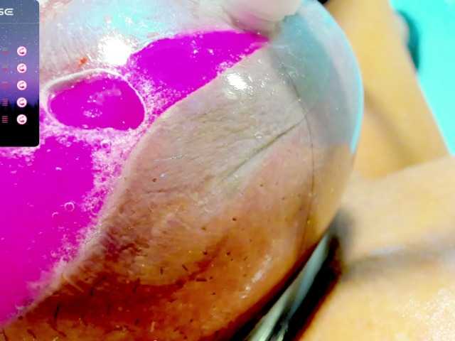 Live sex webcam photo for ariannafraga1 #276246903