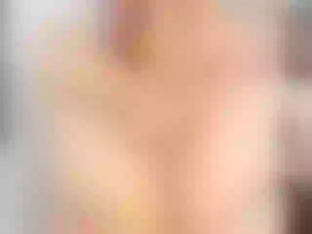 Live sex webcam photo for ariannahotx #273387260