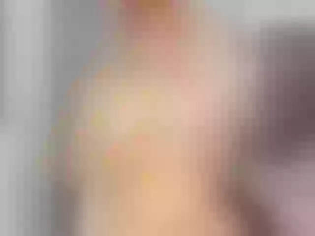 Live sex webcam photo for ariannahotx #273464160