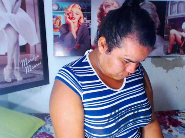 Live sex webcam photo for arianyshotter #273536381