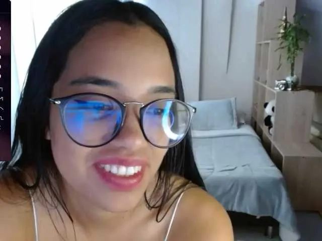 Live sex webcam photo for arieel- #276538343