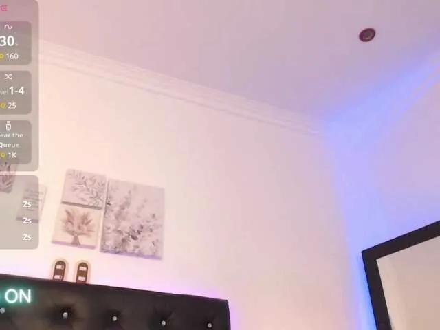 Live sex webcam photo for ariellaferra #290855482