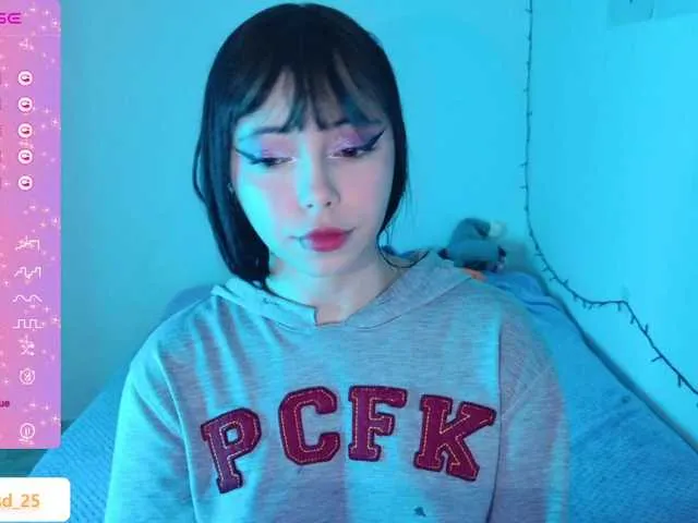 Live sex webcam photo for arieyaraa #277542817