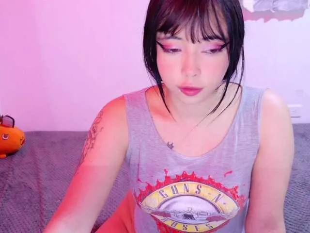 Live sex webcam photo for arieyaraa #278095442