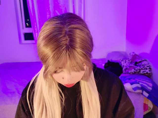 Live sex webcam photo for arieyaraa #291736319