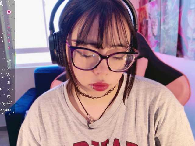 Live sex webcam photo for arieyaraa #292235006