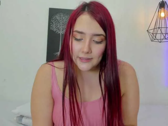 Live sex webcam photo for ariiel20 #272270181