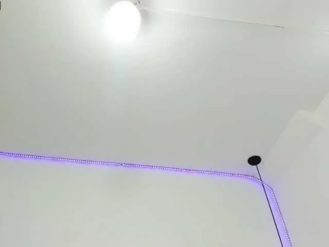 Live sex webcam photo for ariiel20 #272467625