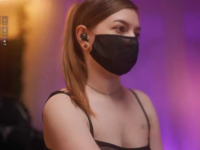 Live sex webcam photo for arimass #291281184