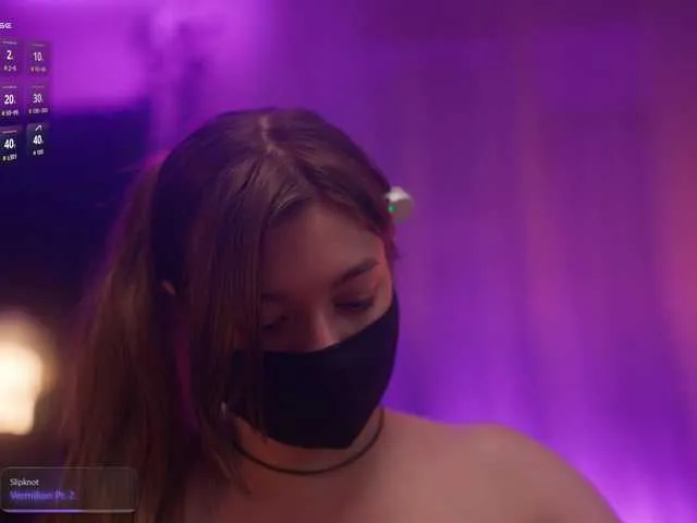 Live sex webcam photo for arimass #291703213