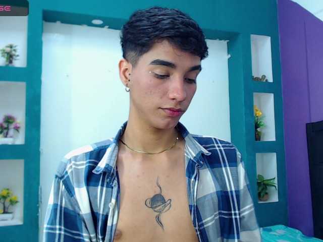 Live sex webcam photo for aroon-cox #276755324