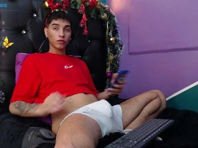 Live sex webcam photo for aroon-cox #276944021