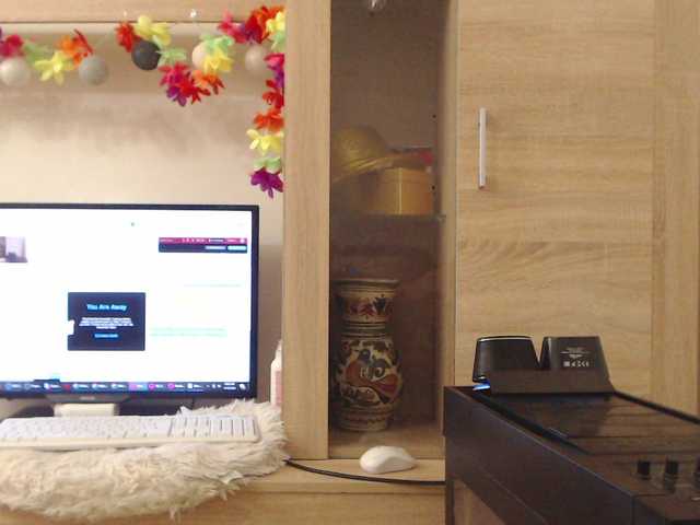 Live sex webcam photo for aryahunt #273089791