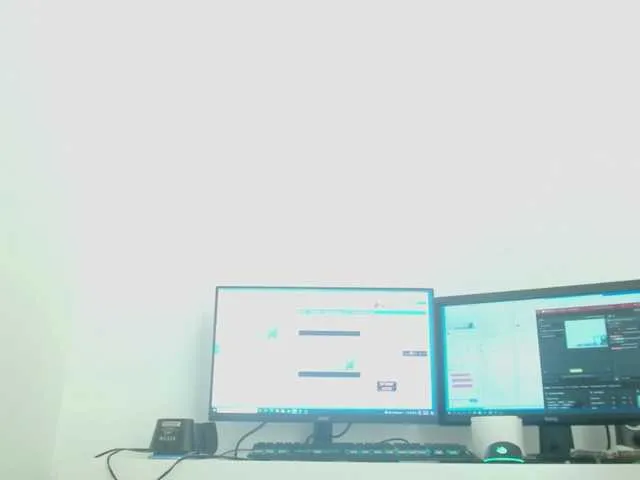 Live sex webcam photo for aryahunt #273673430