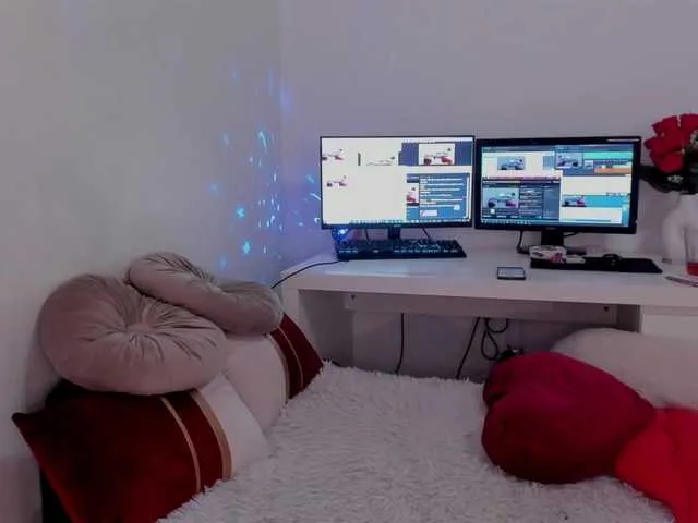 Live sex webcam photo for aryahunt #290534159