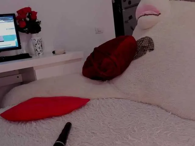 Live sex webcam photo for aryahunt #291405396