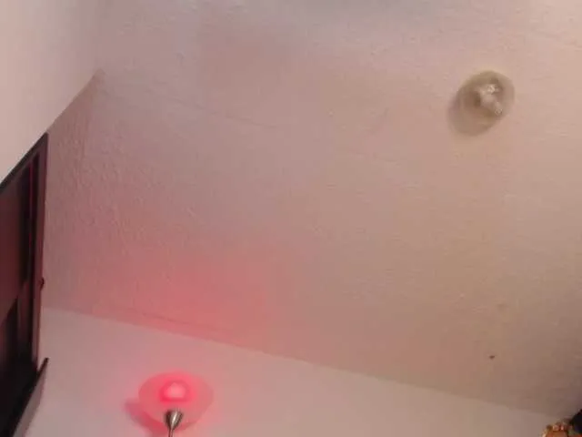 Live sex webcam photo for aryalee #273060751