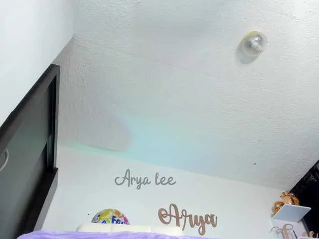 Live sex webcam photo for aryalee #274634076
